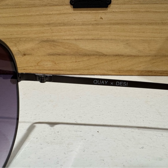 Quay x Desi High Key Rose Sunglasses - Picture 5 of 6